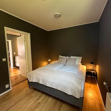 Cozy 2 Bedroom 公寓 特罗姆瑟