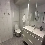 Cozy 2 Bedroom *